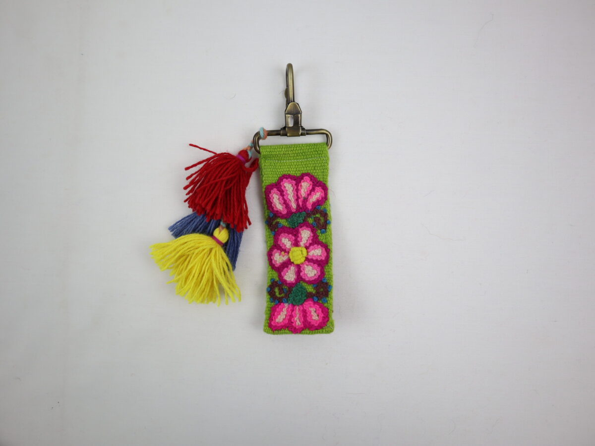 LLAVERO/ORNAMENTO BORDADO - Imagen 1